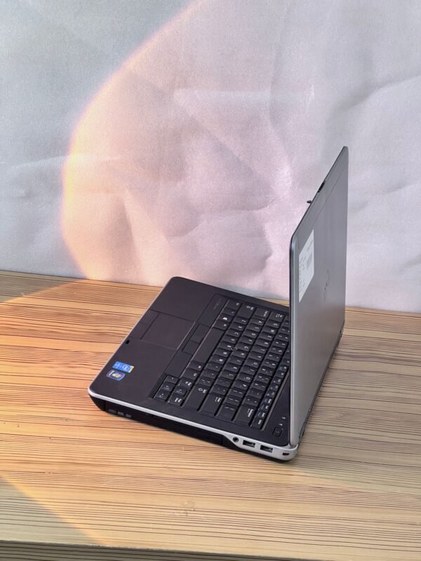 Dell E6440 | Core i5 4th Gen | 8GB RAM | 500GB HDD | Durable Business Laptop - Image 5