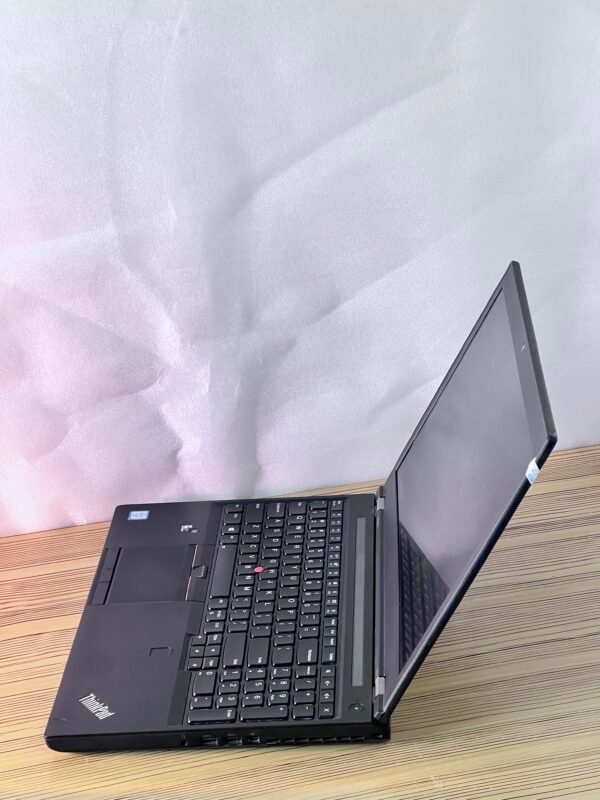 Lenovo ThinkPad P51 | Xeon E3 | 32GB RAM | 256GB SSD | 4GB GPU - Image 3