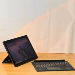 Dell Latitude 5285 Detachable Tablet – Intel Core i7 7th Gen | 16GB RAM | 512GB SSD